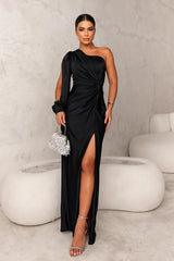 Solène – Elegantes One-Shoulder-Satinkleid für unvergessliche Auftritte – Schwarz