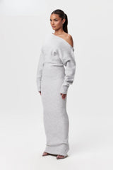 Trina – Schulterfreies Strickkleid – Grau