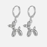 Elegant MINI Goldene Huggie-Creolen mit Verspieltem Ballonhund-Anhänger – Silber