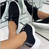 Wim – Stilvolle Sportschuhe aus weißem Canvas-Mesh – Schwarz