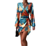Cicely - Wickelkleid für Damen mit abstraktem Print – Blau