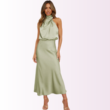 Fiona | Elegantes Abendkleid Mit Hohem Kragen – Hellgrün