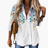 Bluse mit Blumenmuster - Damen Freizeitlook mit Kontrast – Weiß mit mehrfarbigem Blumenmuster
