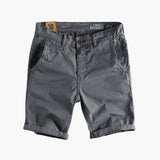 Herren Shorts aus leichter Sommerware mit Taschen und Knopfverschluss – Grau