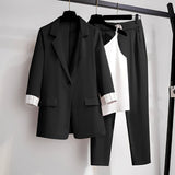 Paula - stilvolles dreiteiliges Blazer-Set für Damen – Schwarz