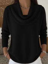 Eva™ | Zarte und elegante einfarbige Bluse mit Rüschen am Kragen – Schwarz