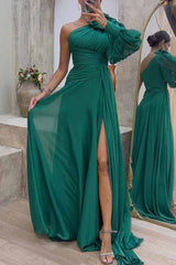 Erminda - Plissiertes Maxikleid mit einseitigen Ärmeln – Grün