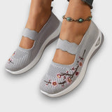 Averina – Femininer Komfort-Sneaker mit Stickerei – Grau