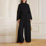 Natalia - Eleganter Jumpsuit mit Umhang – Schwarz