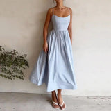 Emilia - Midikleid mit schmalen Trägern und coolem Style – Blau