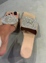 Wanwisa - Quadratische Sandalen Mit Rundem Absatz – Beige/Silber