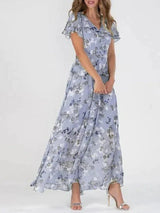 Junmie – Elegantes Chiffon-Maxikleid mit Blumenmuster – Lila