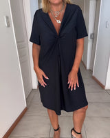 Laurence | Elegantes geraffte V-Ausschnitt Kleid – Schwarz