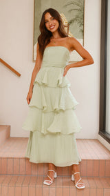 Claire | Schulterfreies Stufen-Maxikleid – Salbei