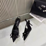 Daria - Niedrige Damenschuhe mit Schleife – Schwarz