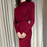 Bonnie - Stilvolles, drapiertes Midikleid für Damen – Weinrot