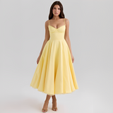 Zendaya - Stilvolles Kleid mit doppelter Schicht – Gelb