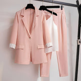 Paula - stilvolles dreiteiliges Blazer-Set für Damen – Rose