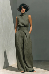 Nerina - Ärmelloser Jumpsuit mit weitem Bein – Grün