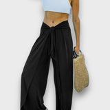 Narella – Sommerhose mit Wickeleffekt und Bindegürtel – Schwarz