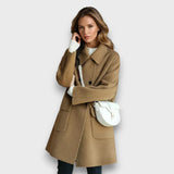 Melviana – Klassischer Mantel – Khaki