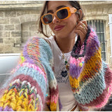 Emily – Karierter cardigan mit regenbogenstreifen – Bildfarbe A