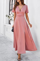 Monika - Einfarbiges elegantes Kleid mit V-Ausschnitt – Rosa