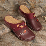 Leonora - Lässige Clogs zum Hineinschlüpfen – Bordeaux
