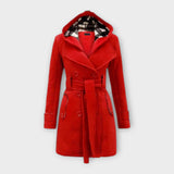 Elyana – Warmer Wintermantel mit Kapuze – Rot