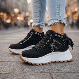 Kamala – Klobige Sohle Schnür Turnschuh – Schwarz