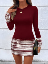 Amelie | Gestreiftes Rundhals Bodycon Mini-Kleid – Burgunderrot
