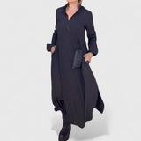 Cassandra | FLEXIBLES LANGES KLEID – Schwarz