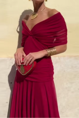 Nefeli – Elegantes Maxikleid Mit V-Ausschnitt Für Festliche Anlässe – Rot