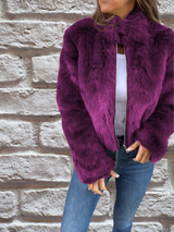 Sophie | Warme Jacke mit Faux Fur Kragen – Violett