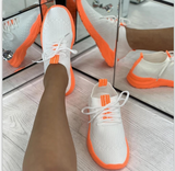 Wim – Stilvolle Sportschuhe aus weißem Canvas-Mesh – Orange