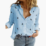 Langarm Damen-Bluse - Vintage Stil mit großen Punkten – Hellblau mit schwarzen Vogelmotiven
