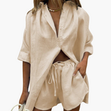Zweiteiler Set für Damen - mit Knopfleiste und Shorts – Beige