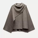Damen Cape Winterjacke | Knopfverschluss und weiter Schnitt – Braun/Beige