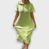 Yareni – Hoodie-Kleid mit urbanem Flair – Grün