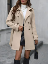 Austeja | Eleganter Doppelreiher Trenchcoat – Aprikose