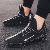 Aero – Orthopädische Herren-Sneaker mit Mesh und Dämpfung – Schwarz