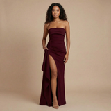 Amy - Strapless Raffung Bodycon Maxikleid mit hohem Schlitz – Dunkelrot