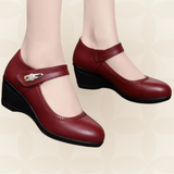 Jacoba - Damen Weiche Lederschuhe mit Absatz und Rutschfester Sohle – Rot