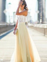 Lucía - Langes Kleid mit floraler Spitze – Gelb