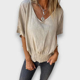 Bomia – Bequemes T-Shirt mit Taillenbund und V-Ausschnitt – Apricot