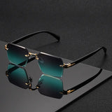 OptoSleek – Rahmenlose Quadratische Brille – Grün