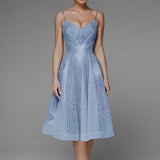 Symmetry Line Elegantes Abendkleid – Blau
