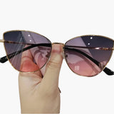 Damen Sonnenbrille mit UV400 Schutz aus Metall für Sommer – Gold-Hellgrün