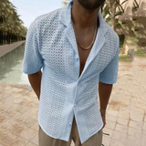 Luca | Offenes Strickhemd mit Retro-Vibes & modernem Flair – Hellblau