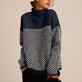 Chevron Luxe | Stylischer Rollkragenpullover Damen – Marineblau